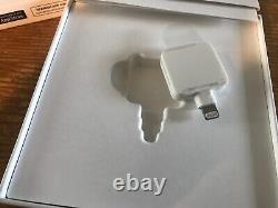 Apple SQUARE READER + DOCK for Megastripe contactless and chip IPhone