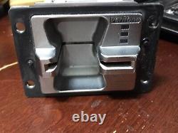 VERIFONE UX300 M159-300-000-WWA-B REV B09 Credit Card Reader